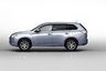 Mitsubishi Outlander PHEV mid-size SUV wins innovation award