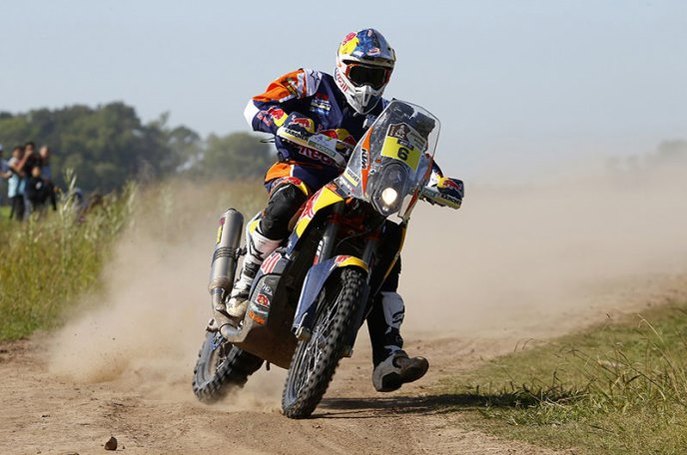 Brit Sam Sunderland vyhral s motocyklom KTM úvodnú etapu;www.dakar.com