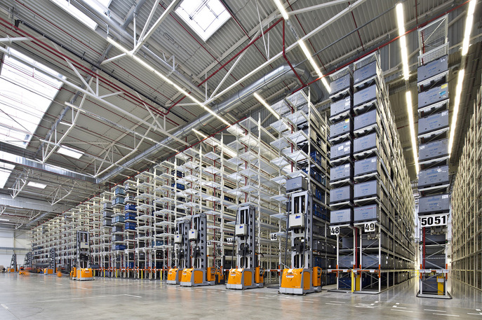 130402-logistics-centre-skoda-mb-warehouse.jpg
