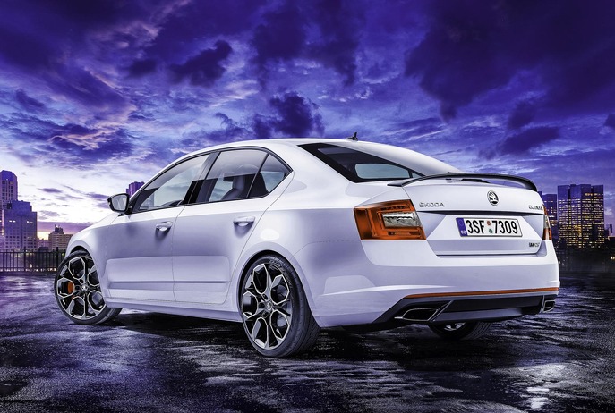 150220-skoda-octavia-rs-230.jpg