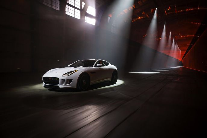 771113-jag-ftype-coup-la-post-reveal-image-201113-01-72833.jpg