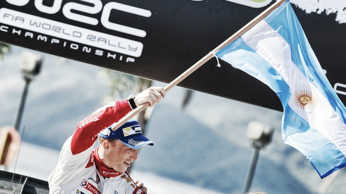 8440-podium-meeke-flag-2016-888-896x504.jpg