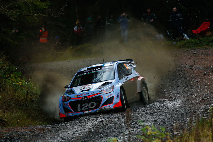 abbring-hyundaii20wrc10.jpg