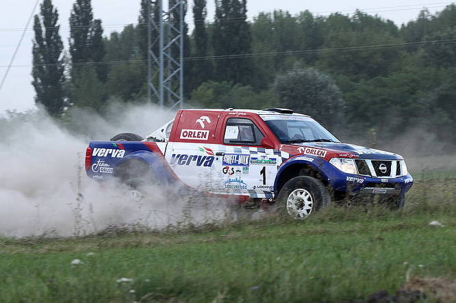 Brava Foto;Krzysztof Holowczyc / Jean Marc Fortin - Nissan Navara