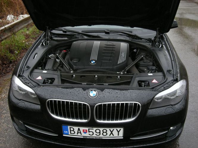 bmw-530-2365g.jpg