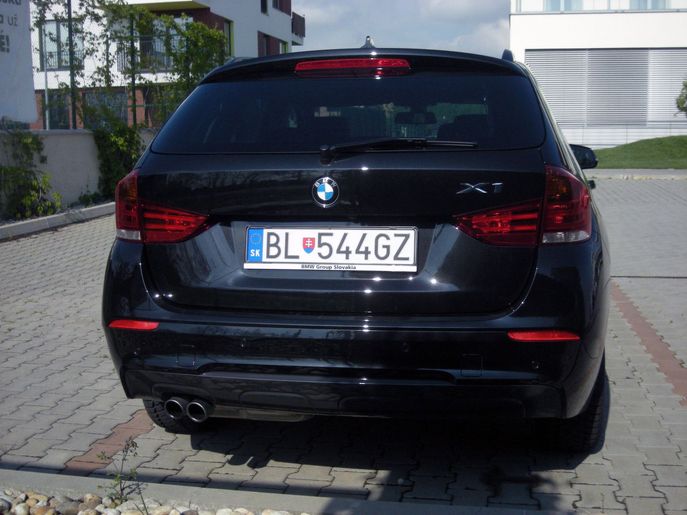 bmw-x1-drive9160g.jpg