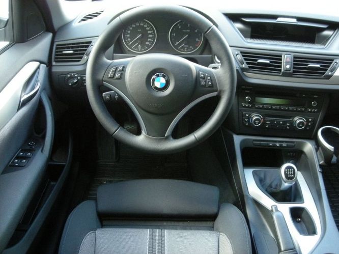 bmw-x1-n2515g.jpg