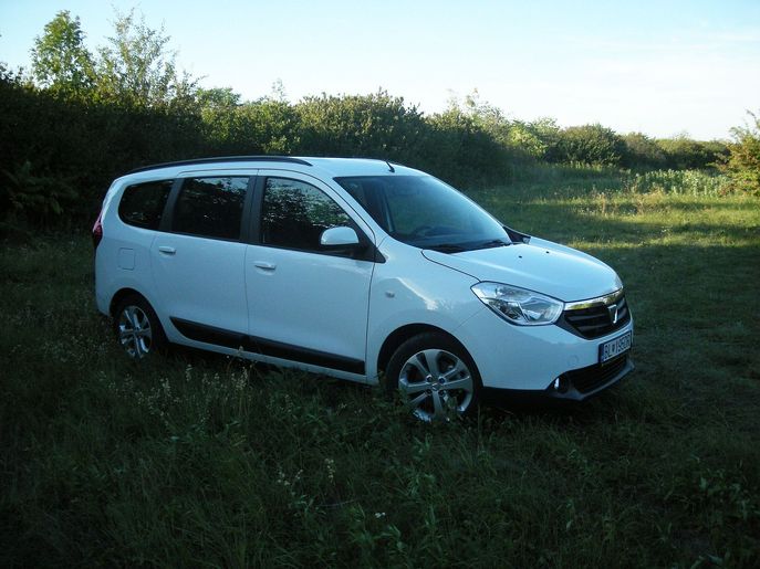 dacia-lodgy-7114g.jpg