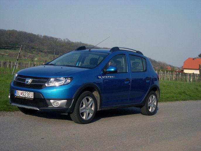 dacia-sandero-step7862g.jpg