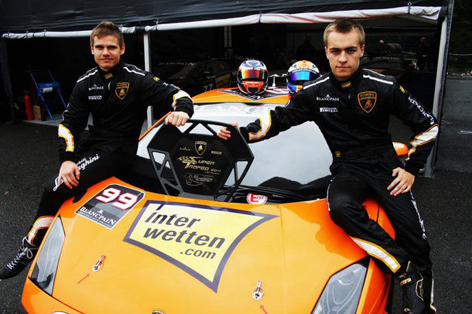 erik-janis-jakub-knoll-foto-lamborghini.jpg