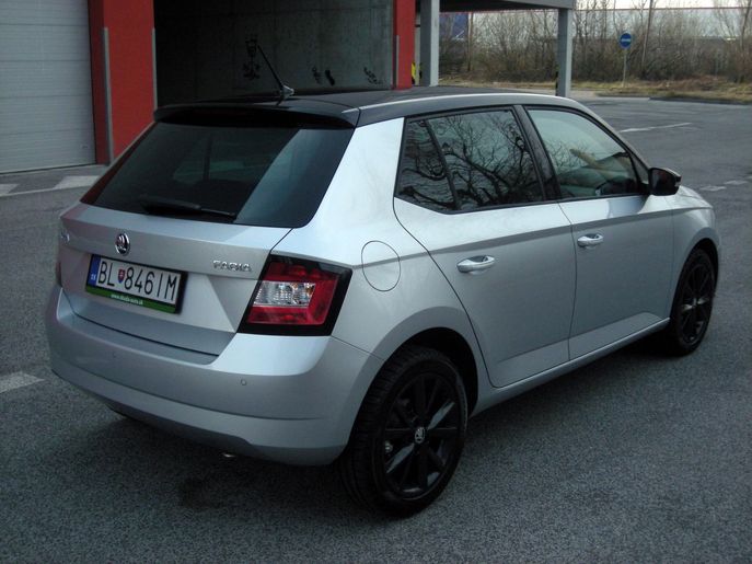 fabia-dsg-43g.jpg