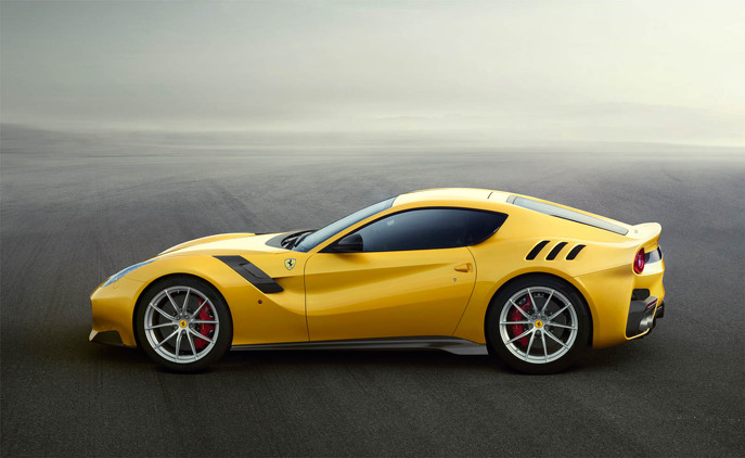 ferrari-f12tdf-1low.jpg