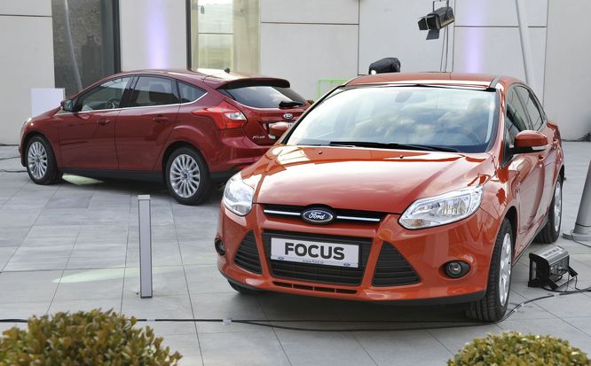 ford-focus-neu3041g.jpg