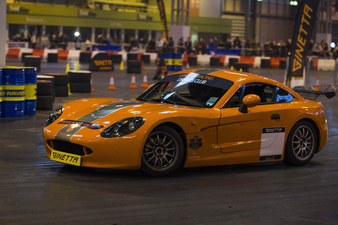 ginetta-thrill-rides.jpg