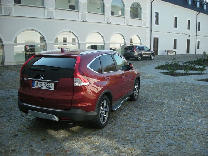 honda-cr-v-oponice7281g.jpg