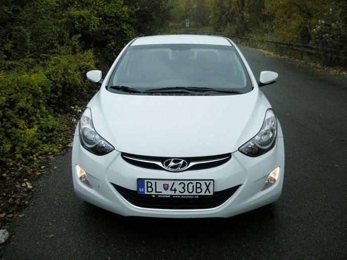 hy-elantra5814g.jpg