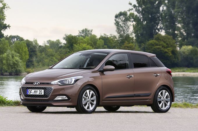 hyundai-i20-498g.jpg