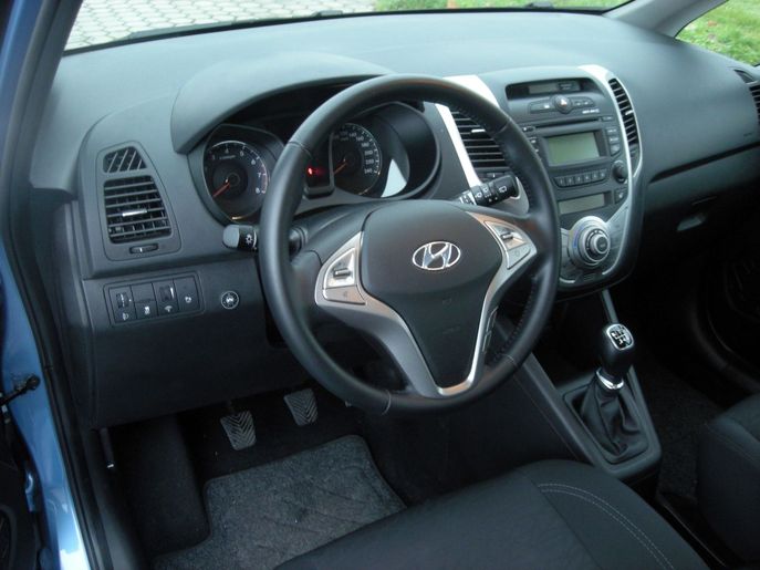 hyundai-ix20-9814g.jpg