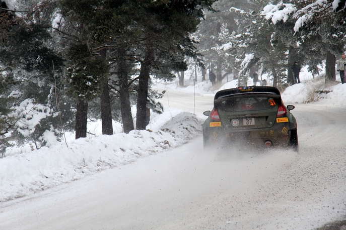 Katarína Ďurecová;Na niektorých miestach sneh, niekde suchý asfalt, i to je Rallye Monte Carlo.