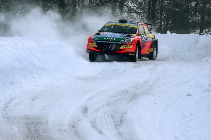 jari-huttunen-foto-01-hyundai-motorsport.jpg