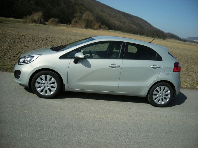 kia-rio6296g.jpg