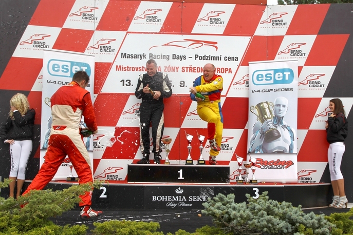 konopka-podium-brno-2013.jpg