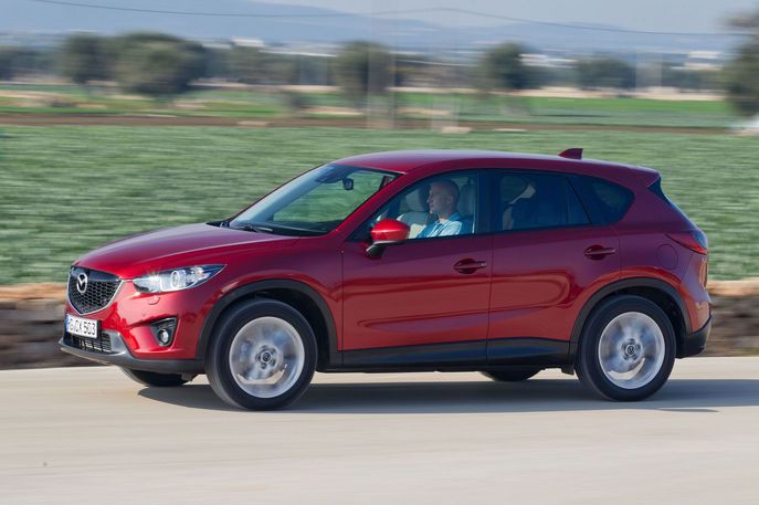 mazda-cx-5-2012-action-09.jpg