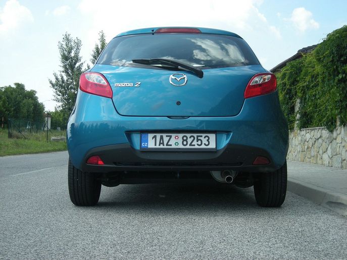 mazda2n5106-g.jpg