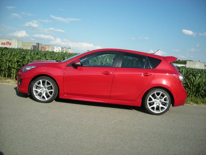 mazda3-mps6826g.jpg