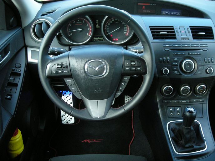 mazda3-mps6831g.jpg