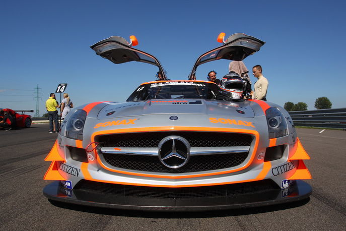 mercedes-sls-amg-gt3-photo-bpa-petr-fryba.jpg