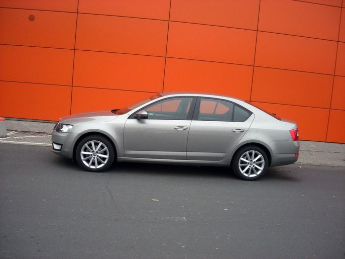 octavia-tdi-8772g.jpg