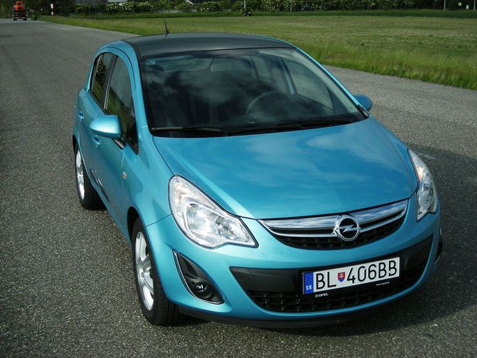 opel-corsa-dscn4816xg.jpg