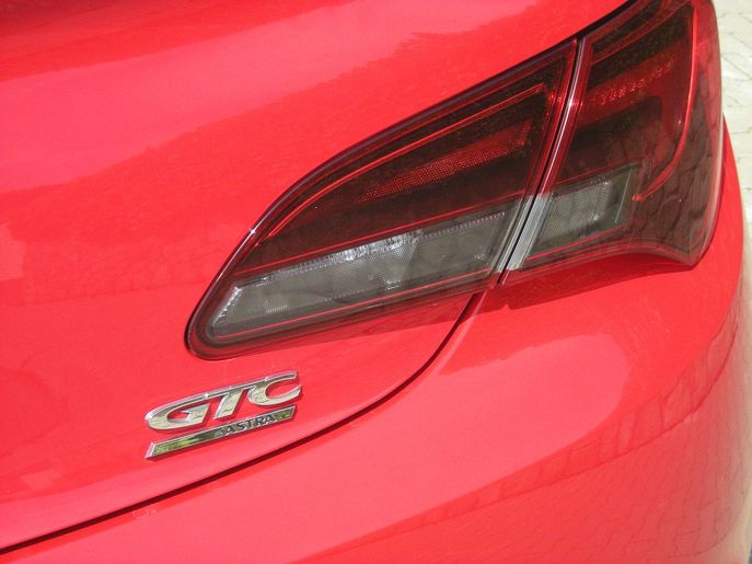 opel-gtc6996g.jpg