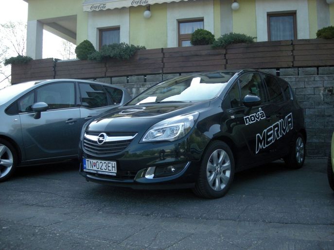 opel-meriva-9089g.jpg