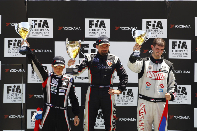 pergusa-s2000-podium.jpg