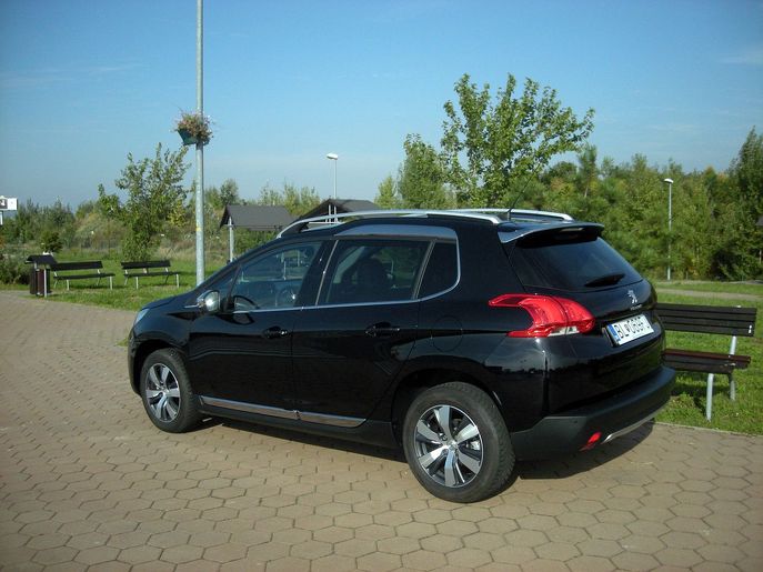 peugeot-2008-n8570g.jpg