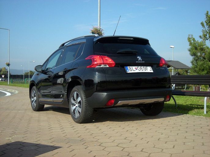 peugeot-2008-n8573g.jpg