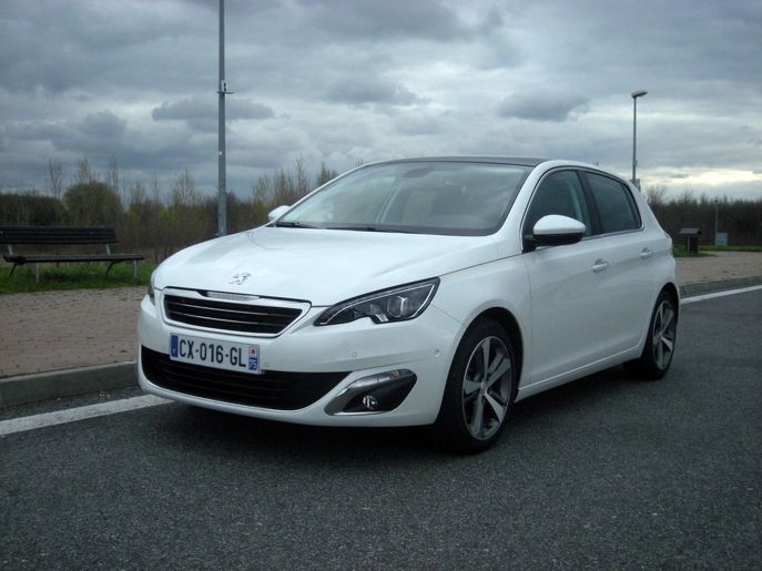 peugeot-308-n9042g.jpg