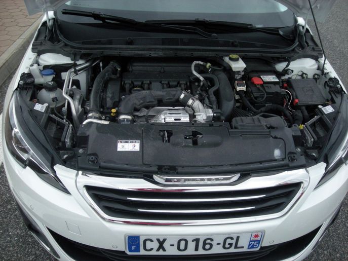 peugeot-308-n9055g.jpg