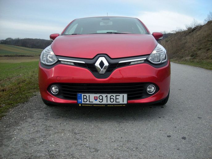 ren-clio7497g.jpg