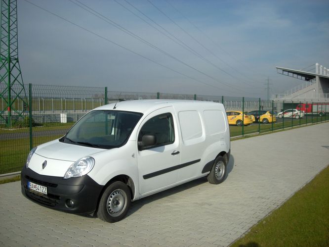 ren-kangoo-maxi3680g.jpg