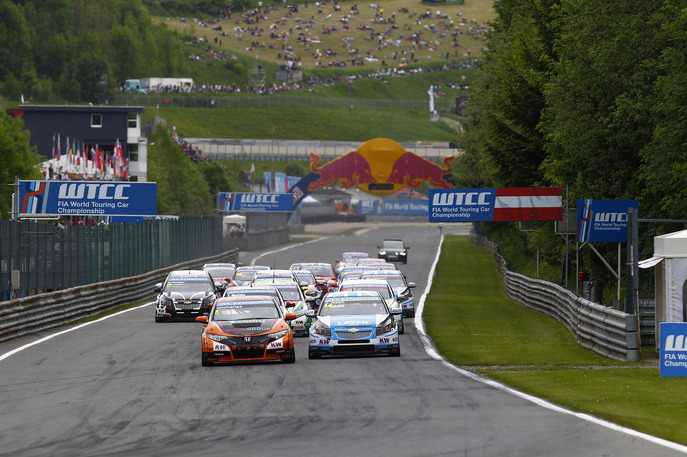 salzburgring-race2-start.jpg