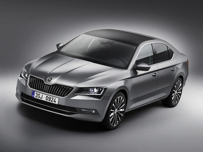 skoda-superb-34front-p5-fin.jpg