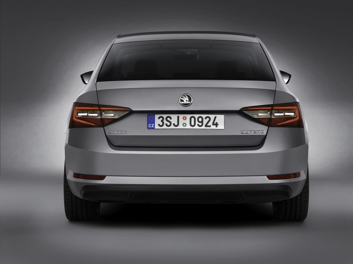 skoda-superb-heck-p3-fin.jpg