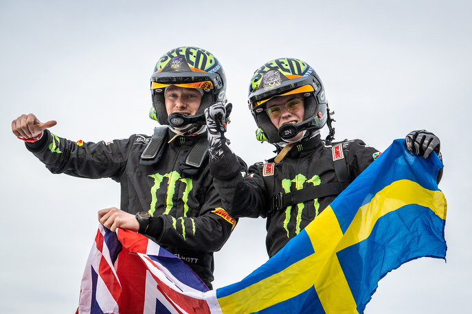 skodamotorsport-rallysweden-report-20-solberg-edmondson.jpg
