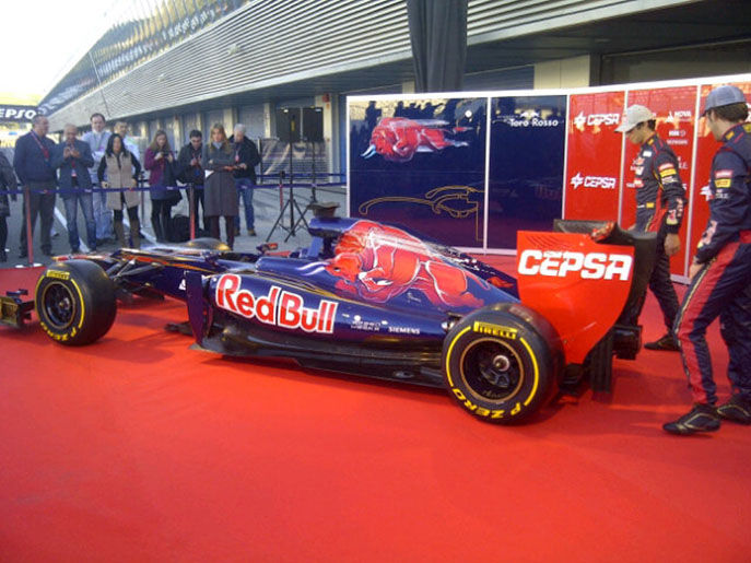 toro-rosso-str7-a.jpg