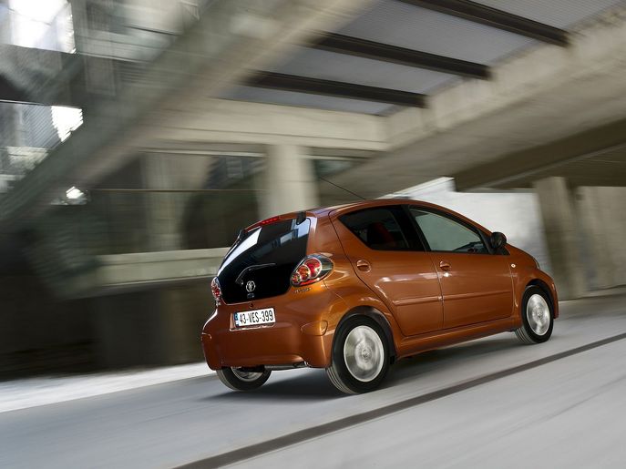 toyota-aygo-ext-03g.jpg