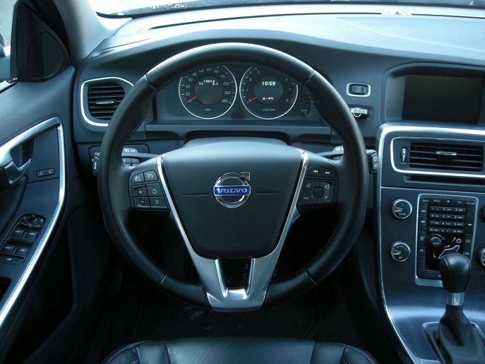 volvo-v60-ocean6128g.jpg