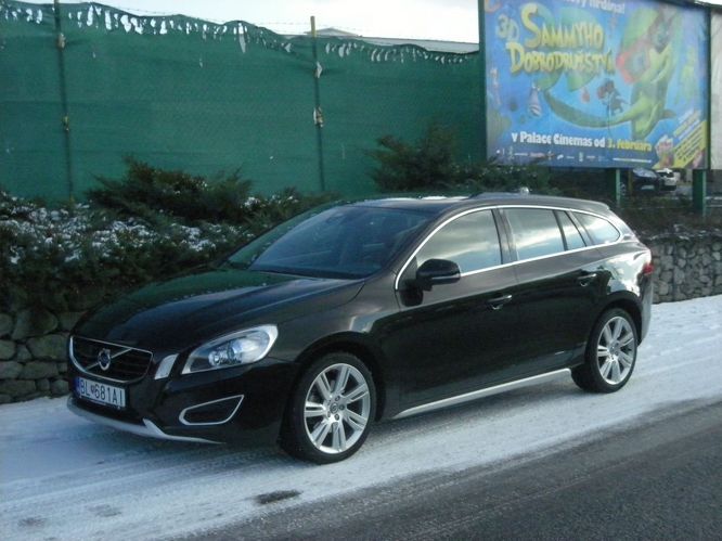 volvo-v60n3925g.jpg